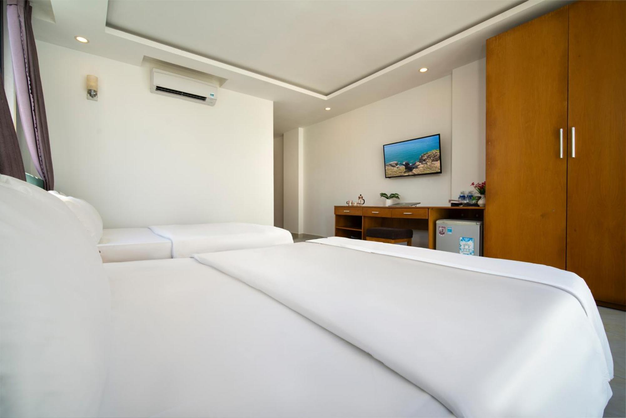 Trang Ngan Hotel By Thg Đà Nẵng Exterior foto